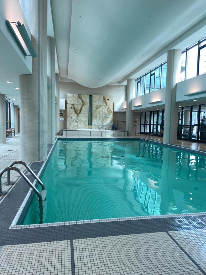 Luxury Suite With Private Patio In Downtown Toronto Exterior photo