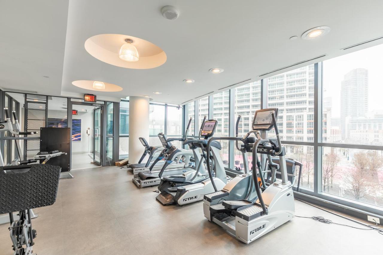 Luxury Suite With Private Patio In Downtown Toronto Exterior photo